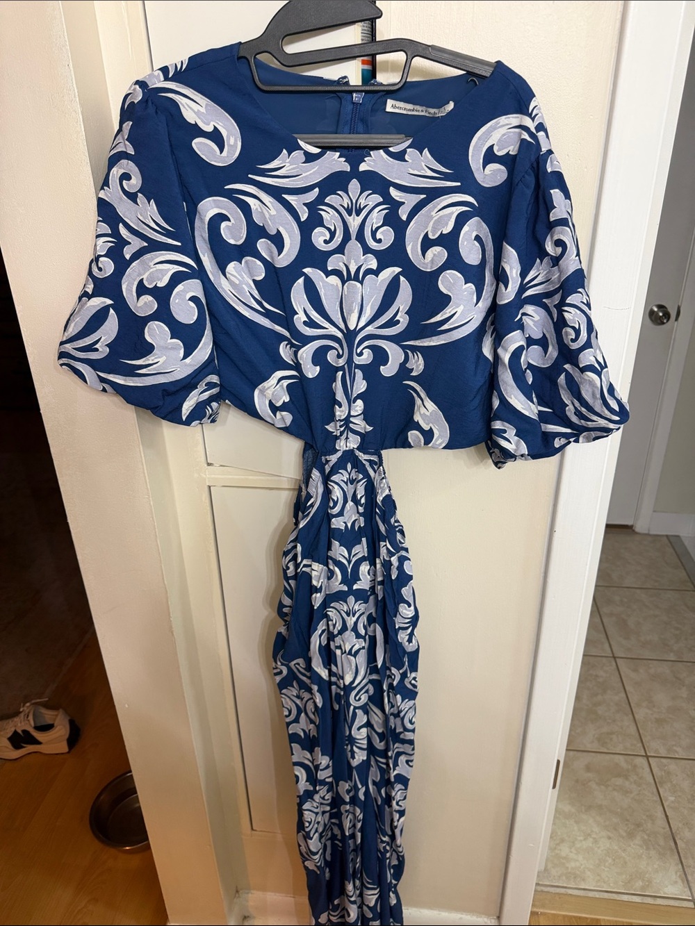 Abercrombie & Fitch Navy and White Patterned Maxi Dress with Tie Front